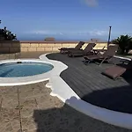 Будинок відпочинку Casa La Quinta *